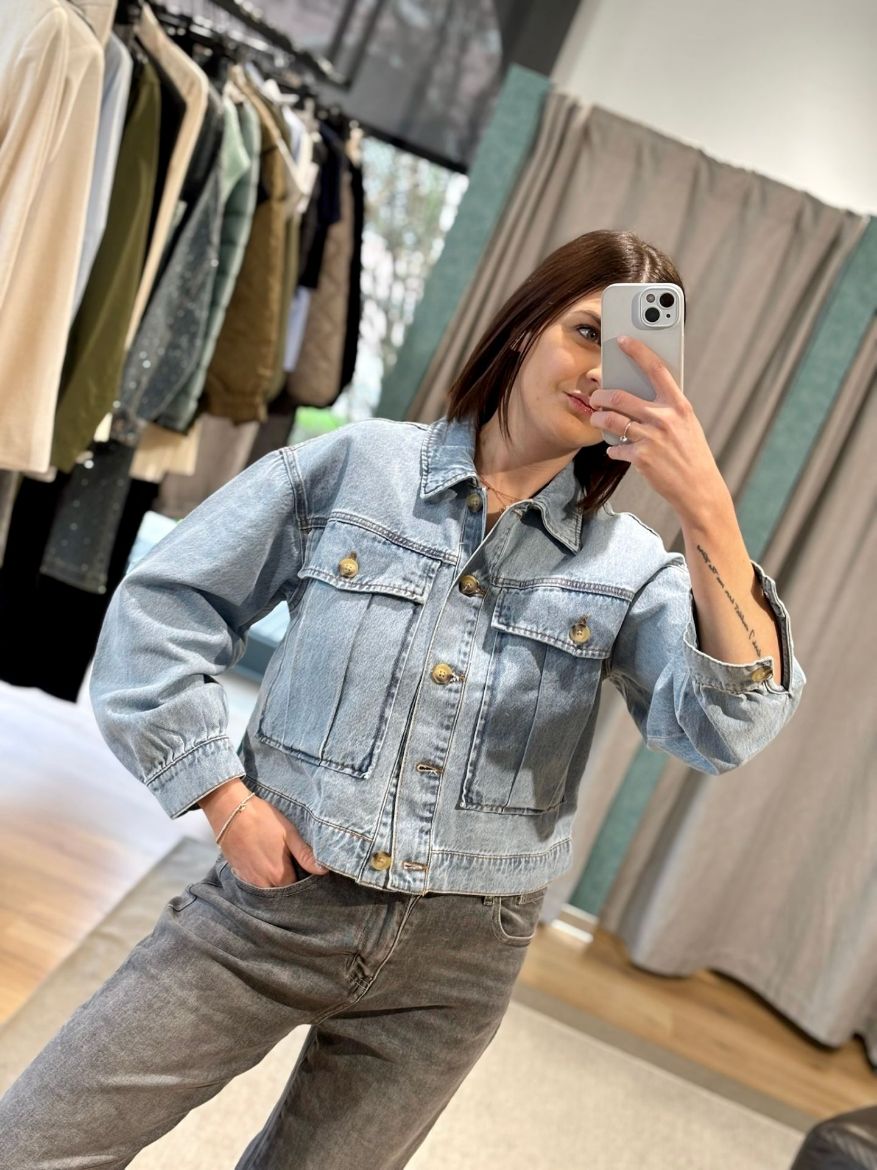 Immagine di GIACCA IN JEANS SILKA