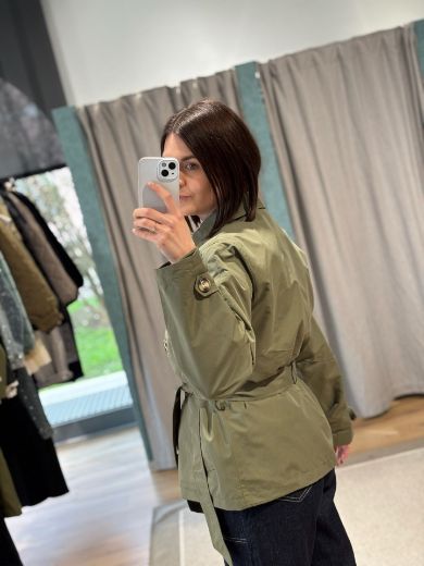 Immagine di TRENCHCOAT CORTO ZOA