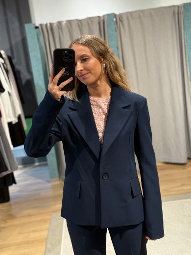 Immagine di BLAZER MONOPETTO