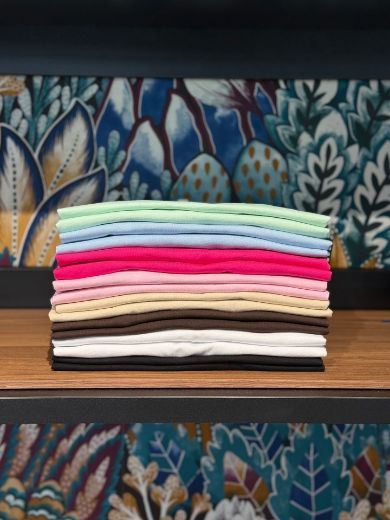 Immagine di T-SHIRT RIA COTONE ORGANICO - Disponibile in BEIGE, BIANCO, ROSA, VERDE, AZZURRO, MARRONE, FUCSIA, NERO, BLU, VERDE BOSCO, VERDE MILITARE, BORDEAUX, GIALLO