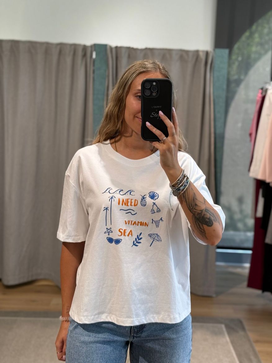 Immagine di T-SHIRT VITAMIN SEA