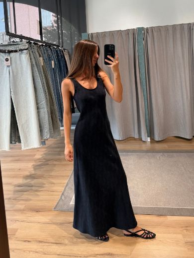 Immagine di ABITO LUNGO CRÊPE