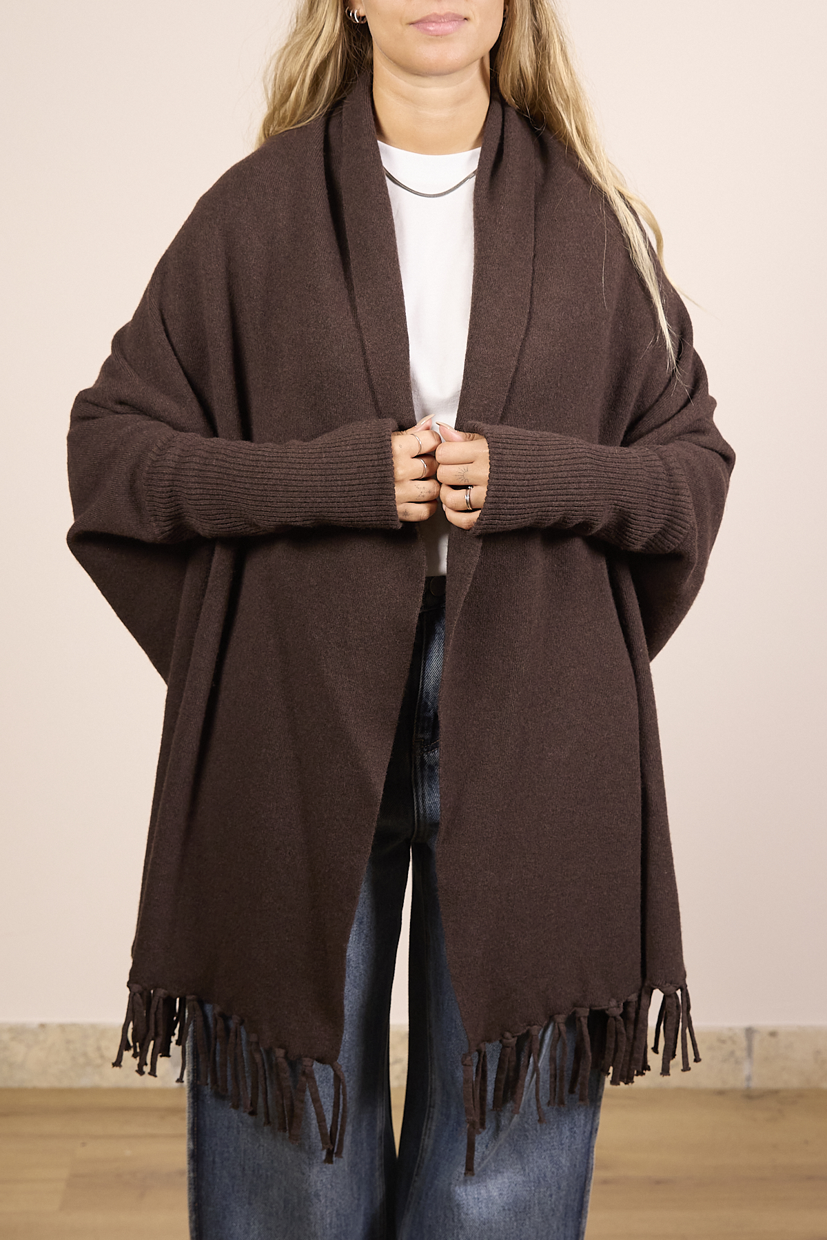 Lana Mantella Con Frange Vicolo L'Outfit Di Stefy MANTELLA CON