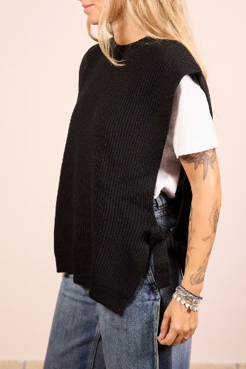 Immagine di GILET IN MAGLIA LACCI