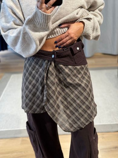 Immagine di JEANS CARGO CON ACCESSORIO CHECK
