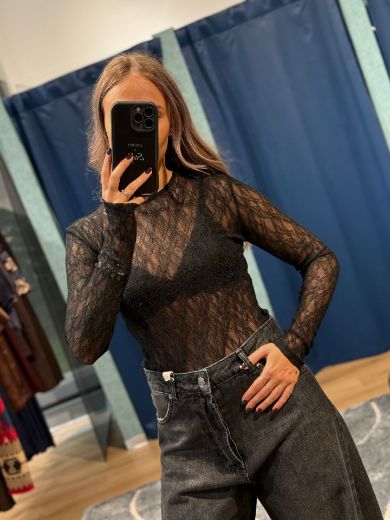 Immagine di TOP IN PIZZO TESSY