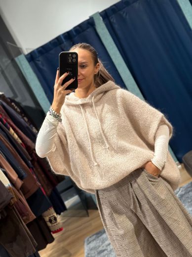 Immagine di GILET MOHAIR CON CAPPUCCIO - Disponibile in MARRONE, BEIGE