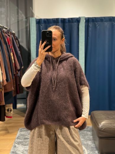 Immagine di GILET MOHAIR CON CAPPUCCIO - Disponibile in MARRONE, BEIGE