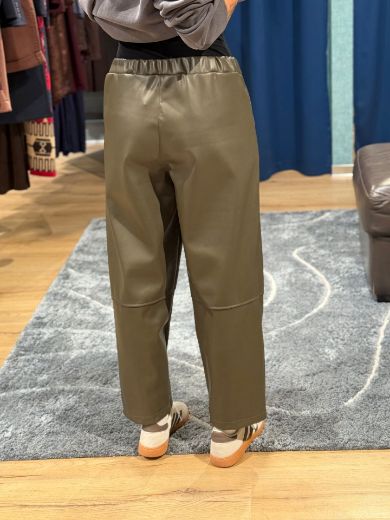 Immagine di PANTA DRITTO SIMILIPELLE - Disponibile in VERDE, BORDEAUX