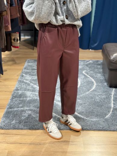 Immagine di PANTA DRITTO SIMILIPELLE - Disponibile in VERDE, BORDEAUX