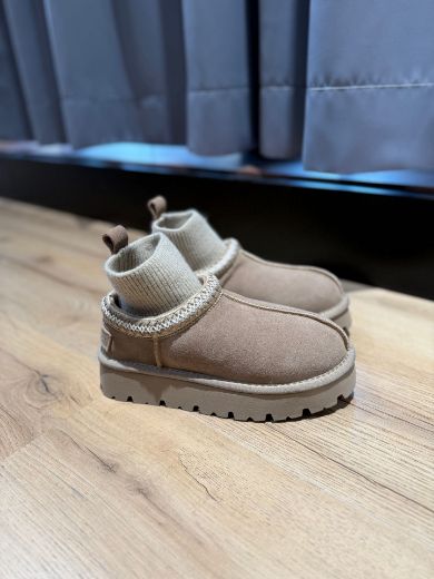 Immagine di SLIP ON CORTINA CON CALZINO