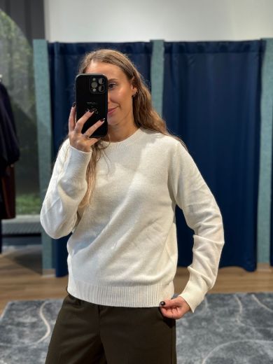 Immagine di MAGLIONE GIROCOLLO PURA LANA - Disponibile in TAUPE, PANNA, NERO, GRIGIO SCURO, GRIGIO CHIARO