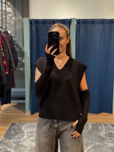 Immagine di GILET CON MANICOTTI - Disponibile in GRIGIO, NERO, MARRONE