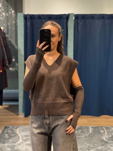 Immagine di GILET CON MANICOTTI - Disponibile in GRIGIO, NERO, MARRONE