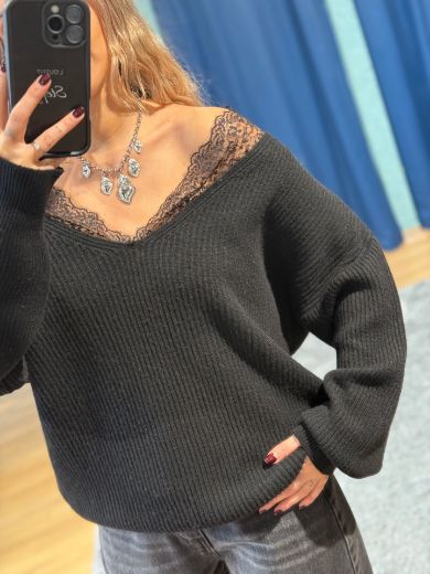 Immagine di MAGLIONE V PIZZO - Disponibile in NERO, MARRONE