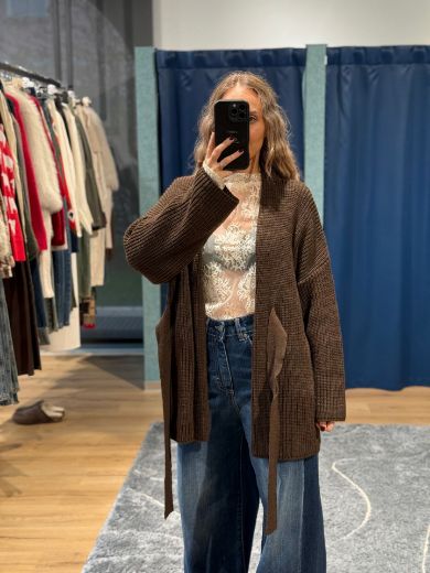 Immagine di CARDIGAN LUNGO LACCIO - Disponibile in PANNA, MARRONE