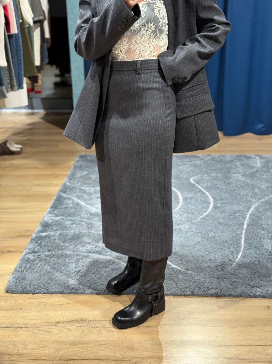 Immagine di GONNA MIDI GESSATA