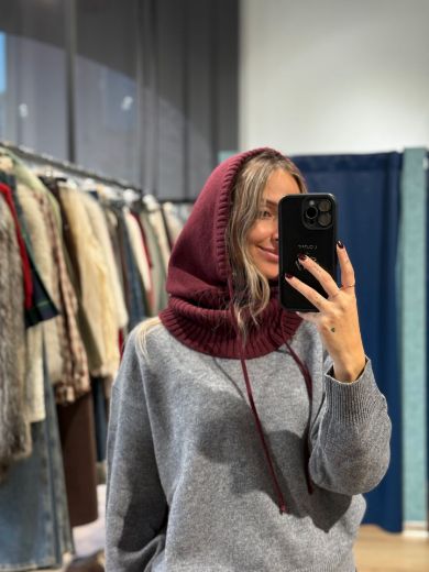 Immagine di BALACLAVA LACCI - Disponibile in ROSSO, BORDEAUX