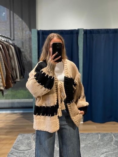 Immagine di CARDIGAN COURMAYER - Disponibile in NERO, MARRONE