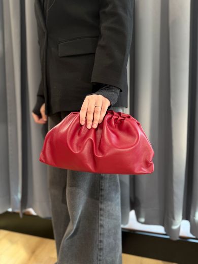 Immagine di CLUTCH IN PELLE - Disponibile in VINO, ROSSO
