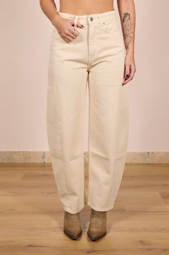 Immagine di JEANS CHIARA