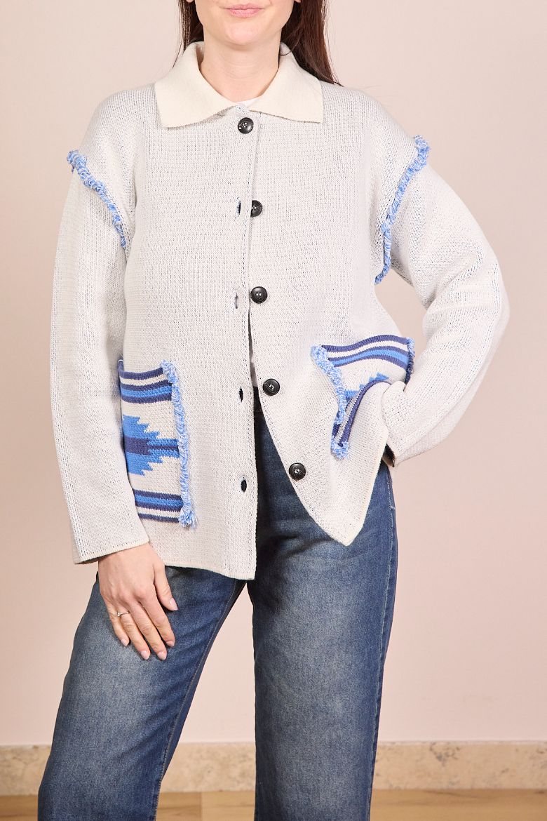Immagine di CARDIGAN AZTECO BOTTONI