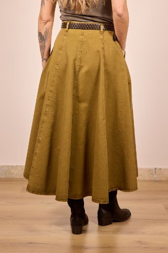 Immagine di GONNA AMPIA - Disponibile in OLIO, BURRO