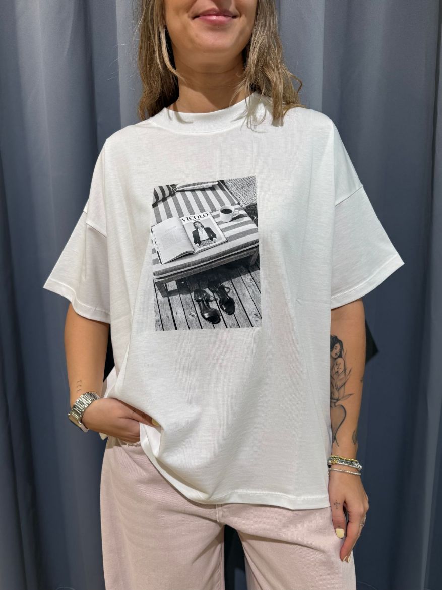 Immagine di T-SHIRT RIVISTA