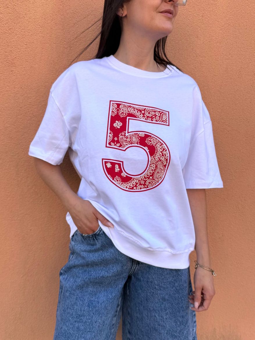 Immagine di T-SHIRT FIVE