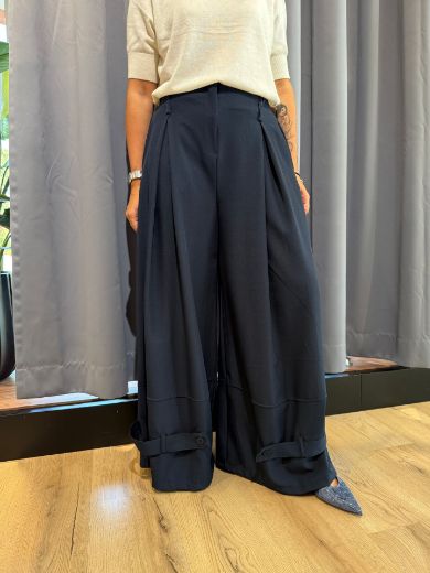 Immagine di PANTALONE OSAKA