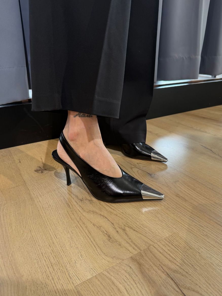Immagine di DECOLLETE' VERNICE NERO
